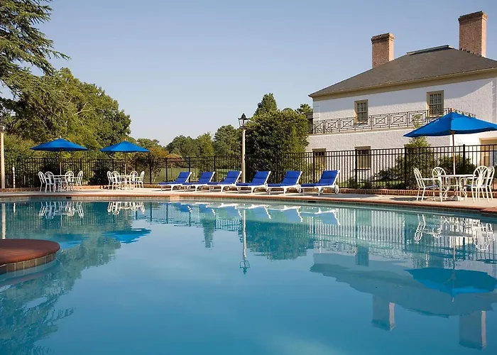Williamsburg Lodge, Autograph Collection